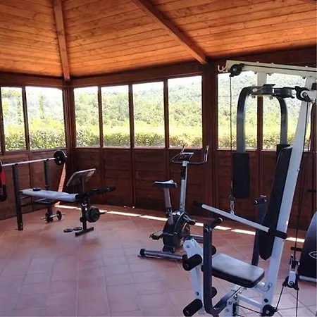 Sleeps 4 Pool Villa Gualdo Cattaneo